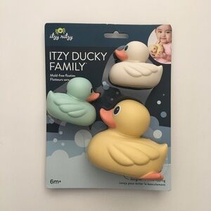 Itzy Ritzy Itzy Ducky Family Bath Toy Set Mold Free Floaties 6M+